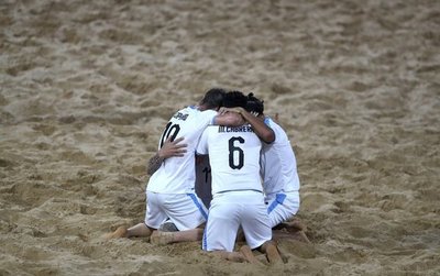 Italia y Uruguay se meten en cuartos a costa de México y Tahití