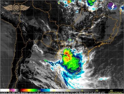 Aviso por tormentas cesa en el sur, pero se extiende más al este