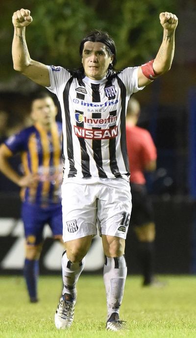Fidencio, dolido por el descenso