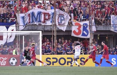 Barras de Cerro Porteño no podrán ingresar al estadio