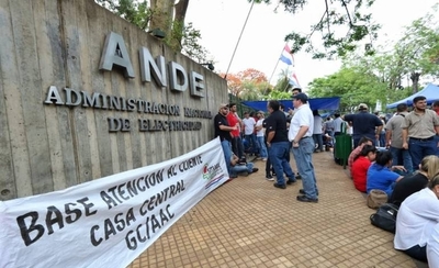 HOY / Presupuesto: Senado da el aumento a funcionarios de Ande y desactiva presión