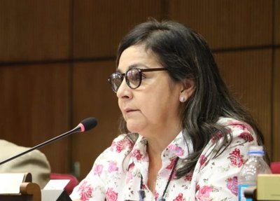“Payo tiene la idea de acabar con el Congreso” afirma senadora Georgia Arrúa