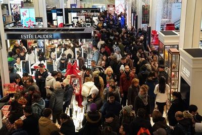 Black Friday” sigue creciendo en EE.UU. a pesar de temores a una recesión