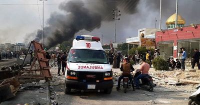 Protestas continúan en el sur de Irak pese a dimisión del primer ministro