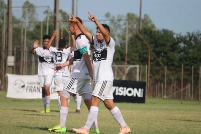Olimpia, obligado a sumar para consagrase en la última fecha