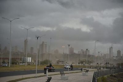 Siguen los apagones en varias ciudades del Área Metropolitana
