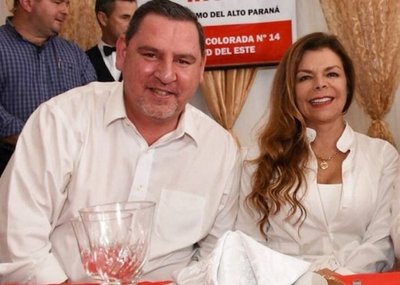 Zacarías Irún y Sandra McLeod seguirán su proceso en su casa