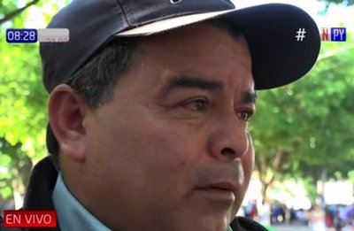 Vive en la pobreza extrema y su único consuelo es la Virgen de Caacupé