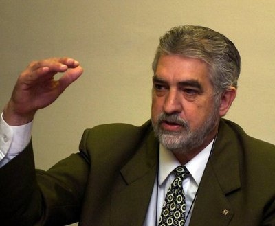 'Kencho' Rodríguez advierte sobre límite de ponencia de la Itaipú para el 2023