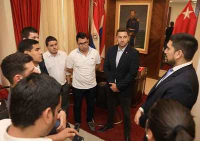 Elecciones juveniles de la ANR podría desarrollarse el 15 de diciembre, anuncian