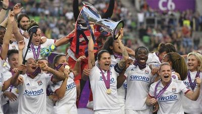 Champions femenina contará con fase de grupos