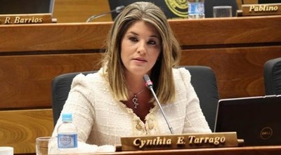 Tribunal de la ANR inicia proceso de expulsión de Cynthia Tarragó