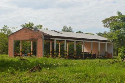 Por desidia, escuela agrícola de San Pedro corre peligro de derrumbe