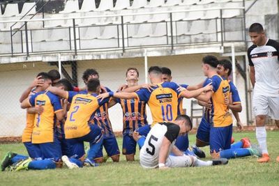 Reserva: Luqueño mantiene el invicto