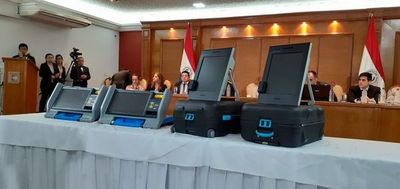 Voto electrónico: se inician pruebas a máquinas electorales de firmas que compiten en licitación