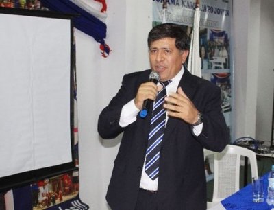 Armando Gómez pasará la noche en la Comisaría