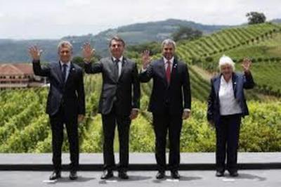 El Mercosur alerta contra el proteccionismo y los "retrocesos ideológicos"