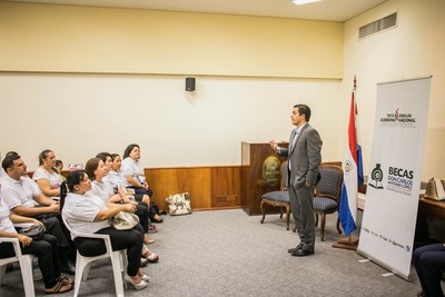 Interesados en las becas de doctorado en Francia ya pueden postularse