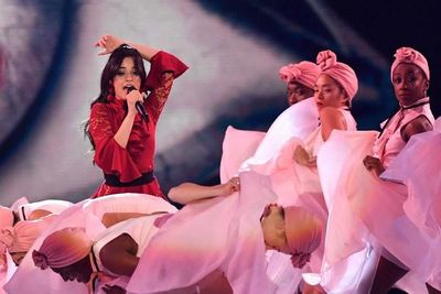 Camila Cabello publica “Romance”, su nuevo disco
