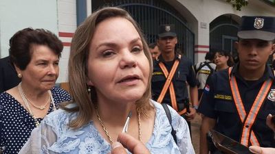 "No saben cómo cala en mí" responde Samaniego a la homilía de Valenzuela