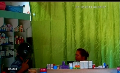 Motochorros asaltan farmacia en CDE