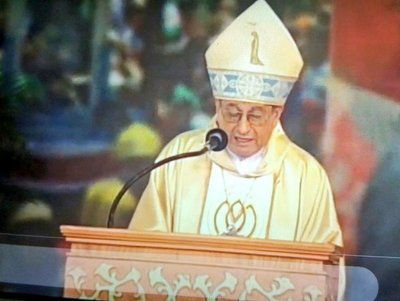 Seccionaleros contra monseñor Valenzuela: "Este quiere ser como Lugo"