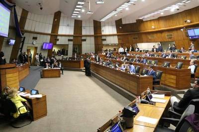 Diputados aprueba proyecto que limita comisionamiento de policías