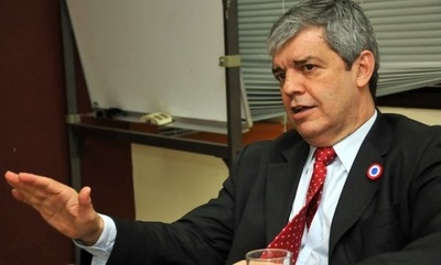 Riera se fue molesto por falta de apoyo de HC para la Junta, afirma diputado