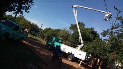 ANDE informa sobre normalización de unas veinte y ocho líneas de media tensión
