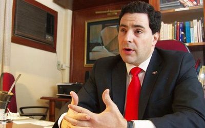 Estigarribia: "lamentablemente Riera se metió hasta el karakú en el cartismo"