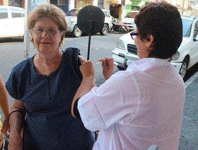 Para viajar a Brasil, es obligatorio vacunarse contra la fiebre amarilla