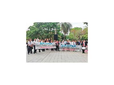 Declaran ilegal la huelga de los funcionarios judiciales