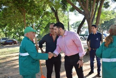 Nenecho quiere enrejar Plaza de Armas para evitar que sea destruida cada año por ocupantes