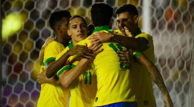 Con tres convocados a última hora Brasil inicia su preparación para el Preolímpico