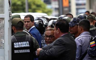 "Golpe al Parlamento" en Venezuela: Chavismo elige a nuevo presidente sin Guaidó