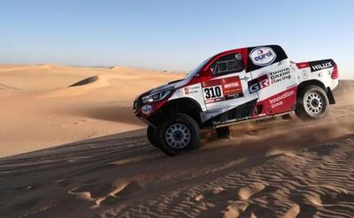 Fernando Alonso acaba segundo en la octava etapa del Dakar, ganada por Serradori