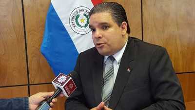 López Arce: "Presenté mi renuncia indeclinable y es casi seguro que me voy a la gobernación de Central"