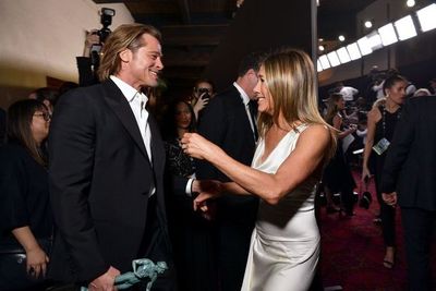 Brad Pitt y Jennifer Aniston acaparan el protagonismo en los premios SAG