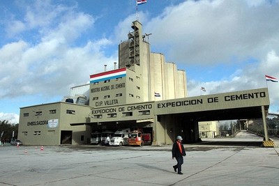Personal de INC controló incendio en planta de Villeta