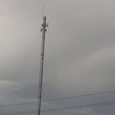 Hallan cuerpo sin vida de una joven al pie de una antena de alta tensión en Limpio