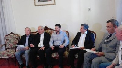 Autoridades establecen estrategias en proyecto Franja Costera