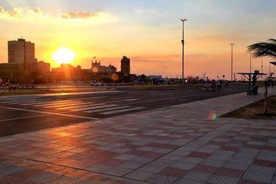 Meteorología prevé para hoy un día caluroso, con baja probabilidad de lluvias
