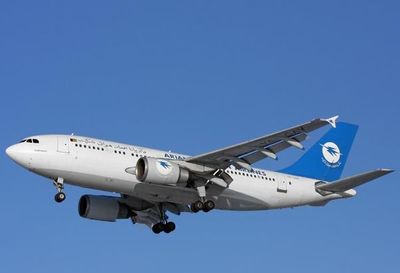 Un avión de pasajeros se estrella en Afganistán y no deja supervivientes