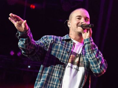 J Balvin será galardonado como Ícono Mundial en los Premios Lo Nuestro 2020