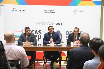 Se inicia periodo de postulación electrónica a las becas universitarias de Itaipú
