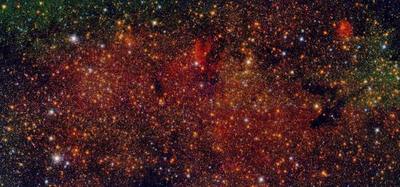 Detectan que la Tierra recibe señales de radio de otra galaxia cada 16 días