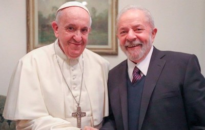 El Papa Francisco recibe a Lula da Silva en el Vaticano