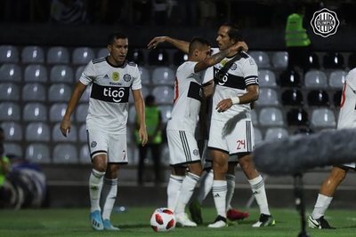 Olimpia golea a la espera del clásico