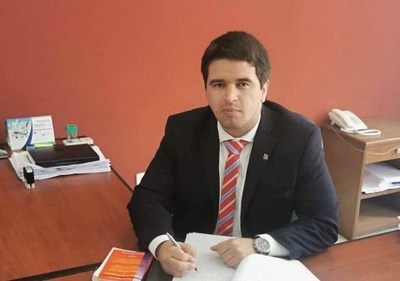 Detienen a hombre que golpeaba, abusaba sexualmente y amenazaba de muerte a una niña