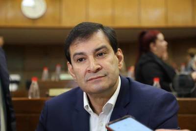 Senador alerta sobre "la próxima bomba que va a estallar”: la Caja de Jubilaciones